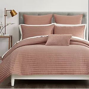 Fieldcrest Luxury Rice Stitch Queen Quilt Set Rose Color